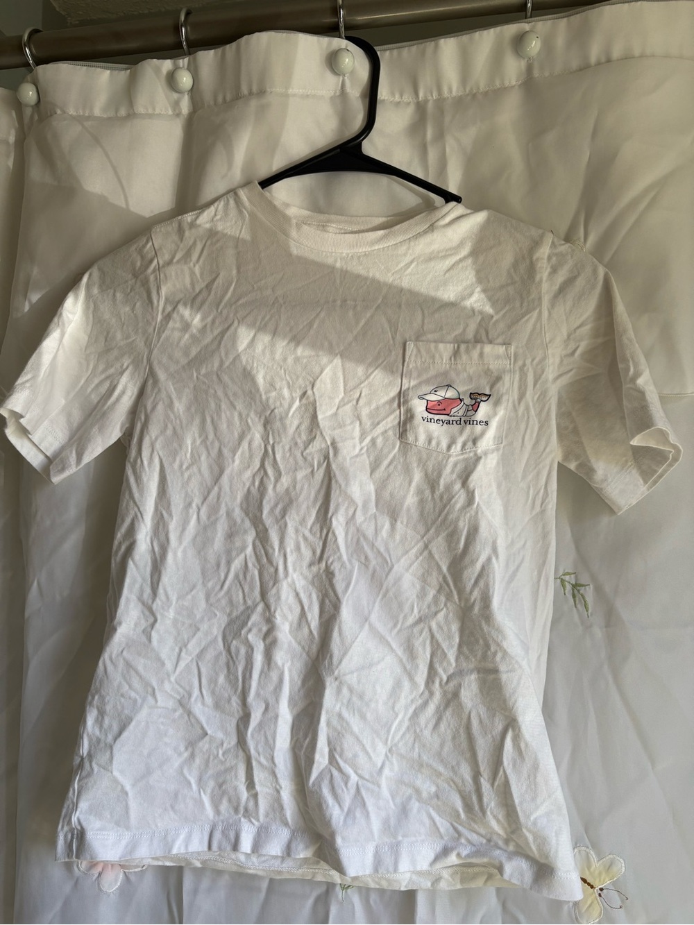 Vineyard Vines White Crewneck Tee with Subtle Logo